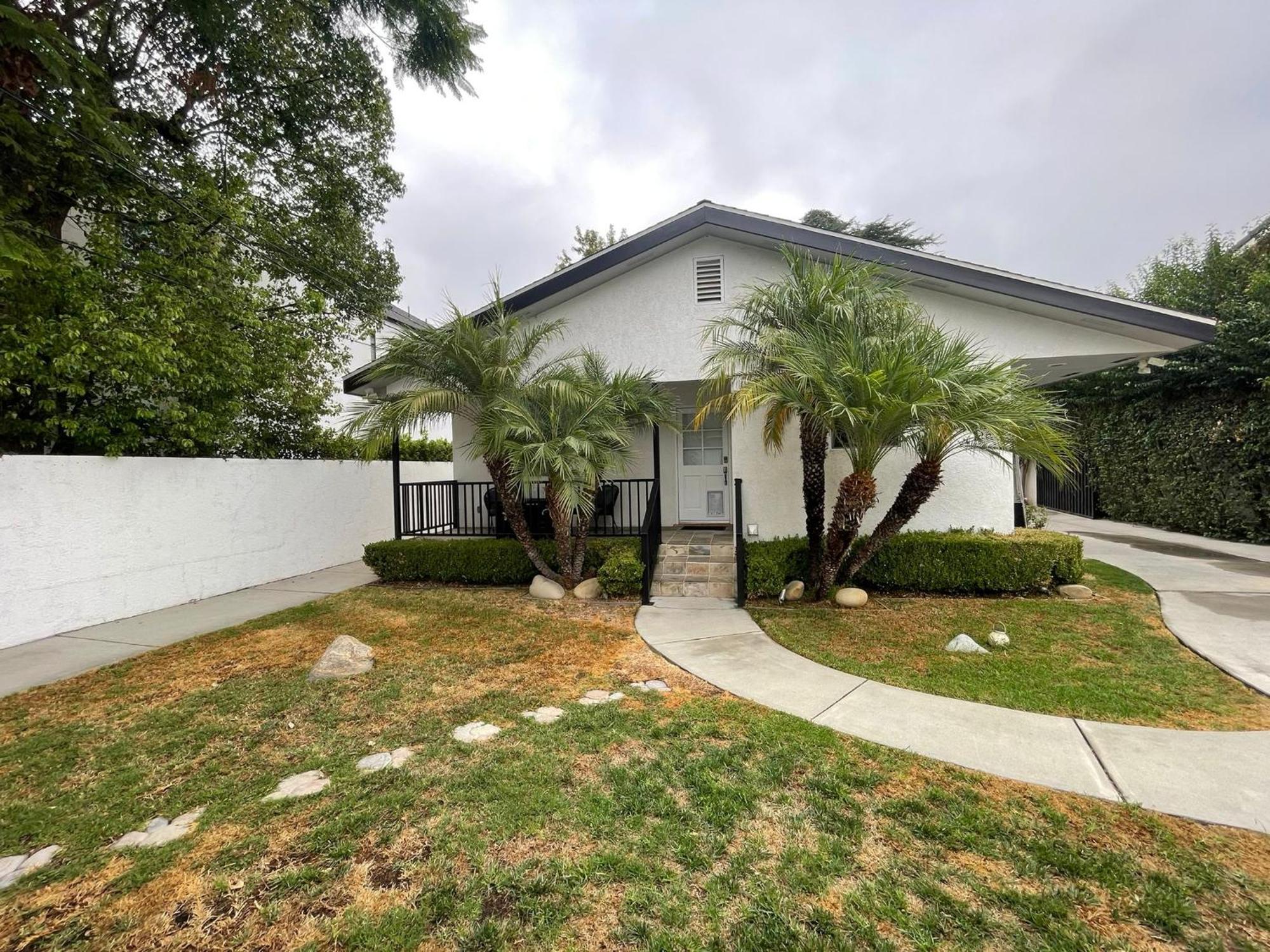 Charming Bright Traditional Home In Sherman Oaks Los Angeles Kültér fotó